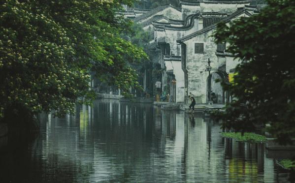 超级男孩向前冲